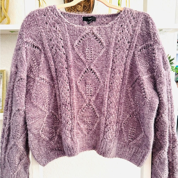 FATE mauve purple cropped sweater. - Picture 4 of 7
